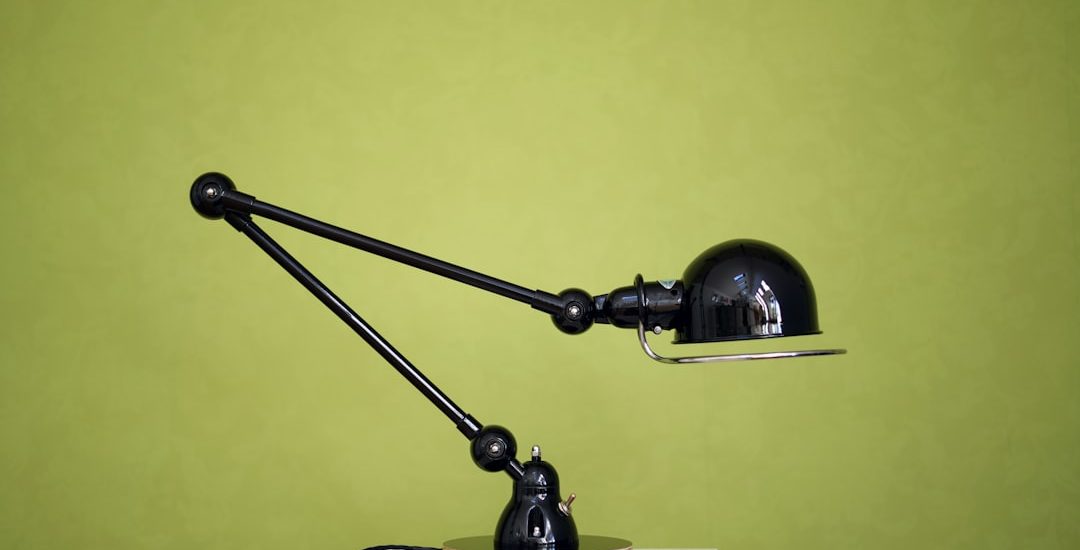 Photo banker’s lamp